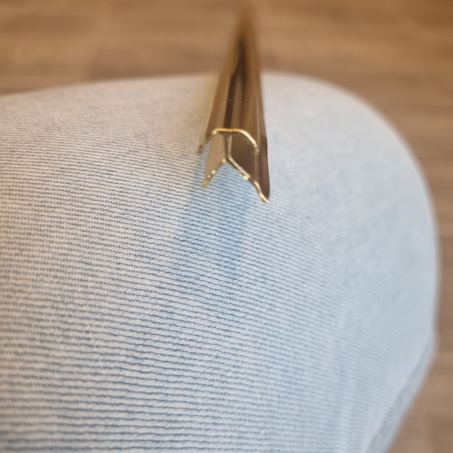 PERFIL EXTERIOR UV 3 MM DORADO