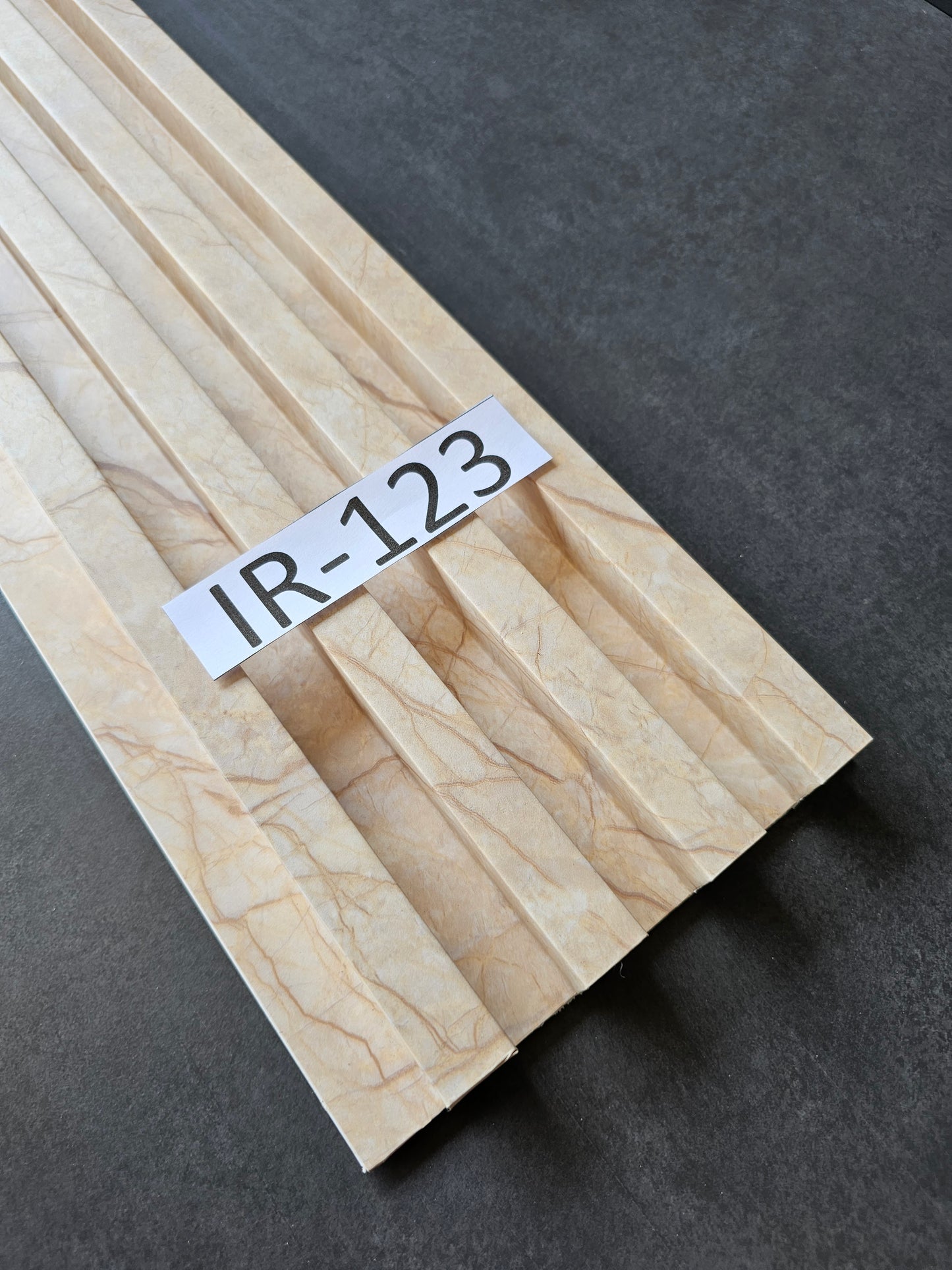 PANEL DECORATIVO IR-123 2900 W