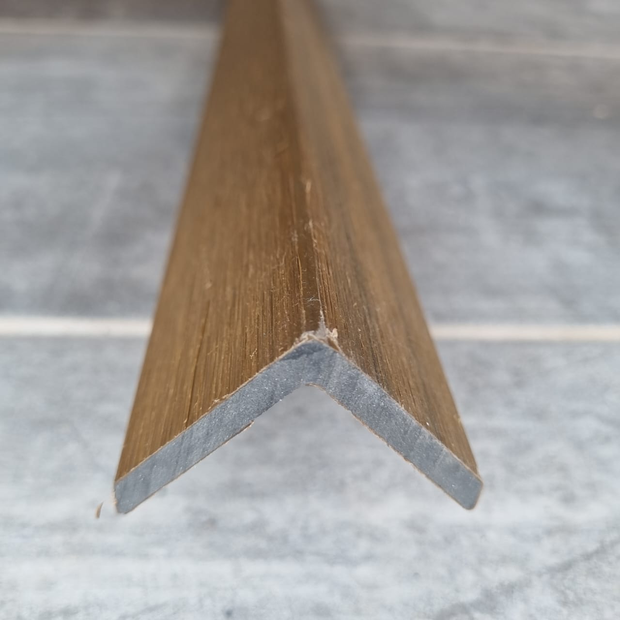 PERFIL TEAK EXTERIOR 45*45*2900