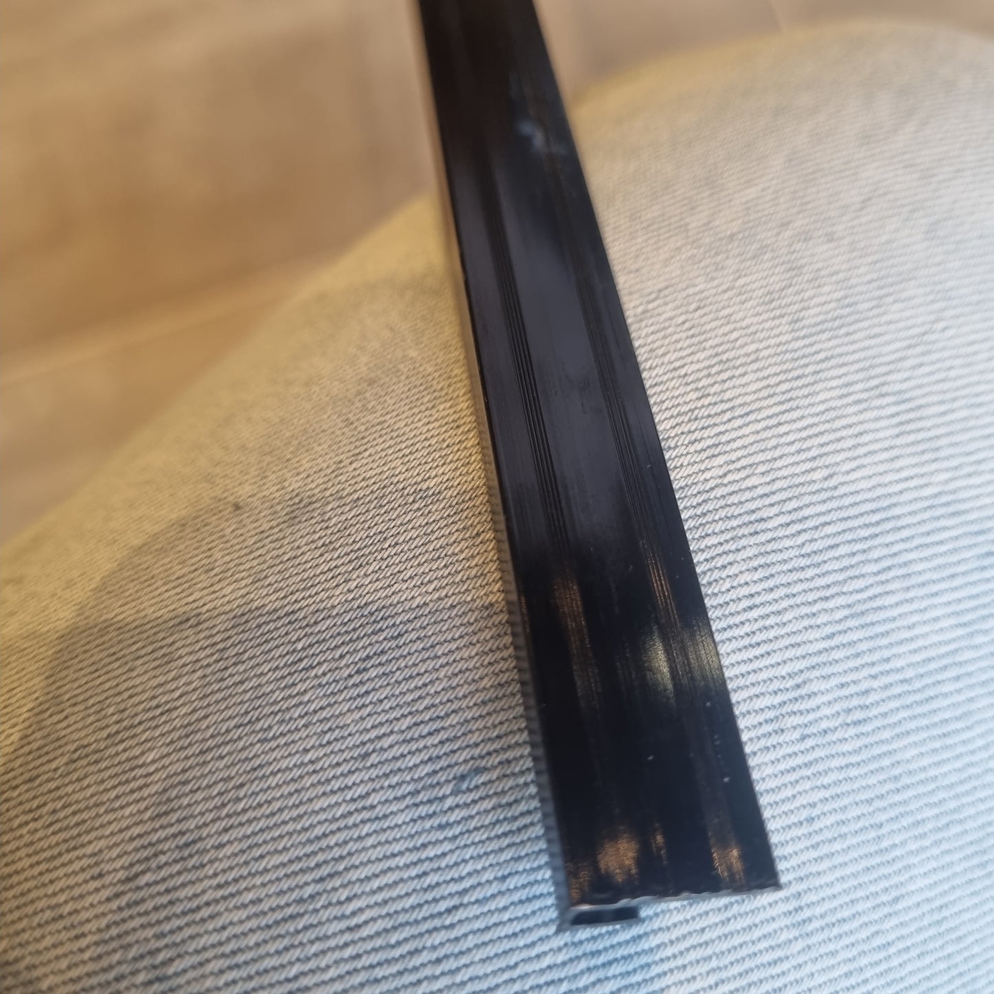 PERFIL INICIO UV 3 MM NEGRO