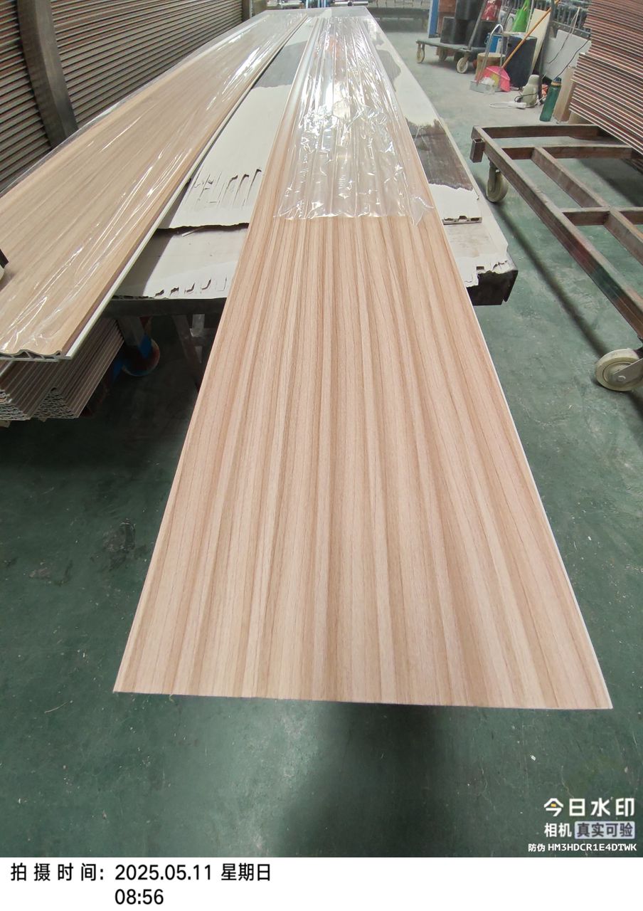 PANEL CURVO IR-046 204*12*2500