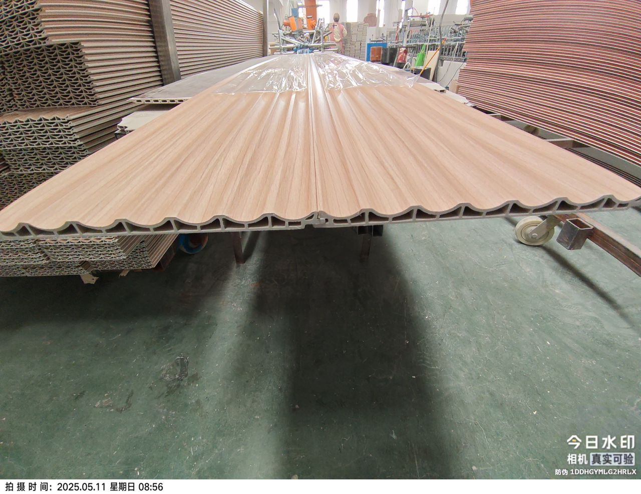 PANEL CURVO IR-046 204*12*2500