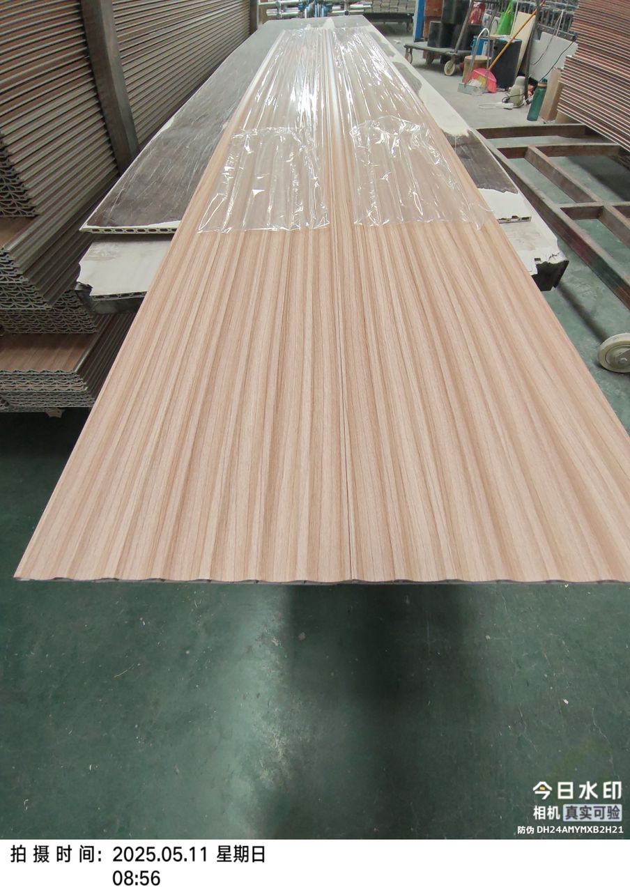 PANEL CURVO IR-046 204*12*2500