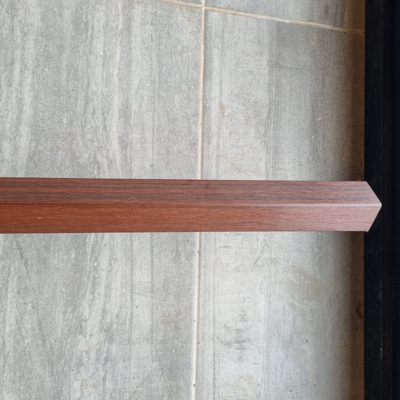 PERFIL ROSEWOOD  EXTERIOR 45*45*2900